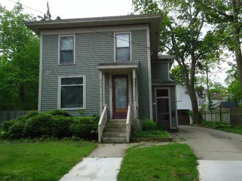 715 Axtell St, Kalamazoo, MI 49008