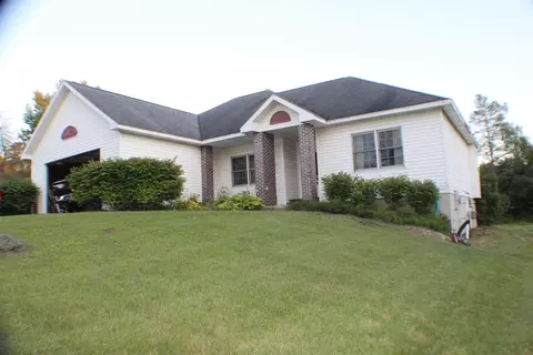 3210 18 Mile Rd NE, Cedar Springs, MI 49319