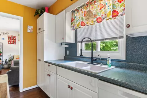 3902 E Dowling Rd, Dowling, MI 49050 photo 8