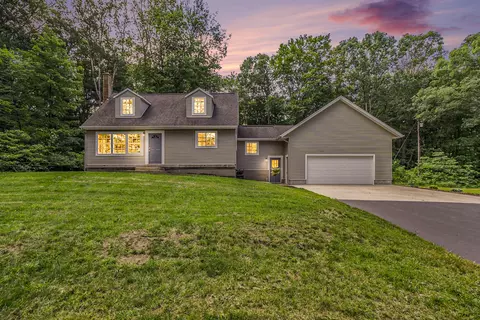 4901 Heights Ravenna Rd, Fruitport, MI 49415
