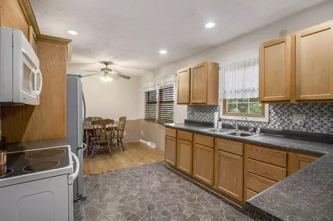 9789 E Q Ave, Scotts, MI 49088 photo 7