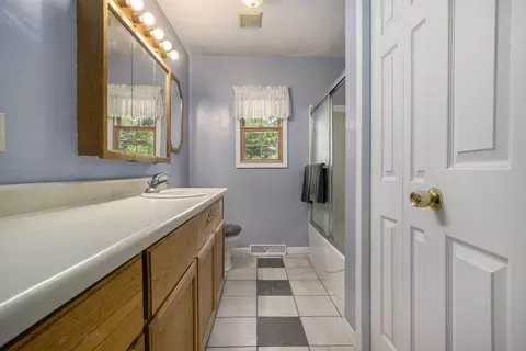 9789 E Q Ave, Scotts, MI 49088 photo 11