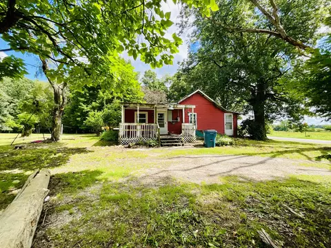 1881 C Dr S, Climax, MI 49034