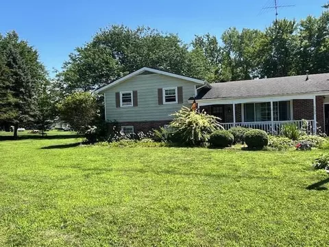 6028 Hagar Shore Rd, Coloma, MI 49038