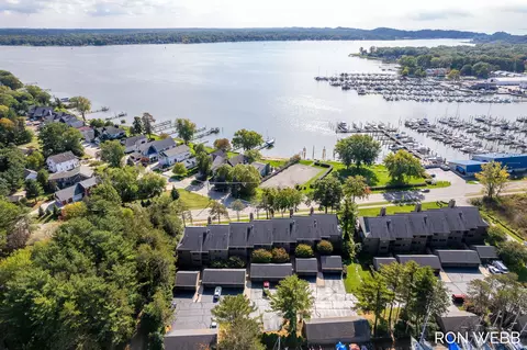 1745 Ottawa Beach Rd, Holland, MI 49424