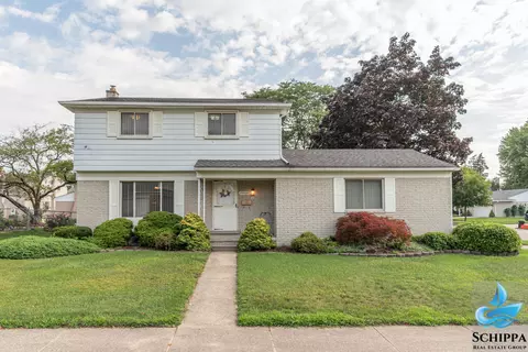 39000 Jamison St, Livonia, MI 48154