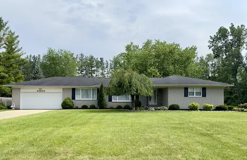 46655 Maben Rd, Canton, MI 48187