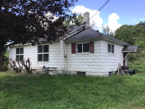 549 19th St, Otsego, MI 49078