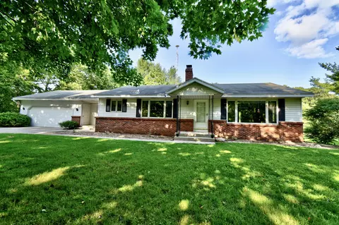 13903 Hastings Rd, Freeport, MI 49325