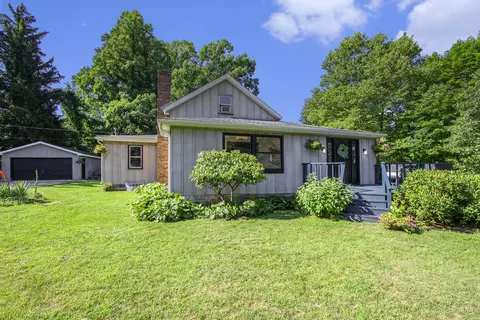 13200 Lubke Rd, New Buffalo, MI 49117