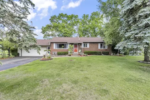 142 Timber Trl, Brooklyn, MI 49230 photo 13