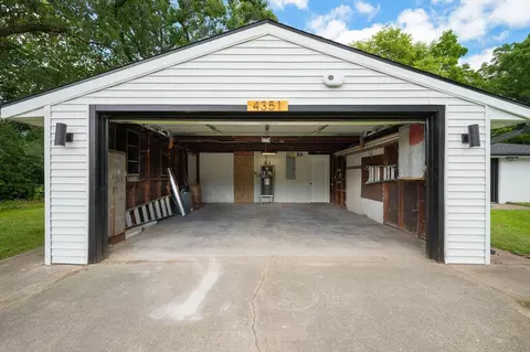 4351 E River Rd, Buchanan, MI 49107 photo 3