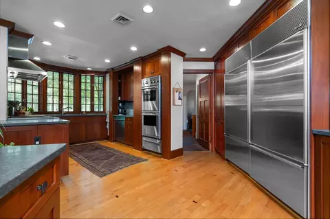 Kitchen - 100 Underdown Rd, Ann Arbor, MI 48105 photo 4 of 5