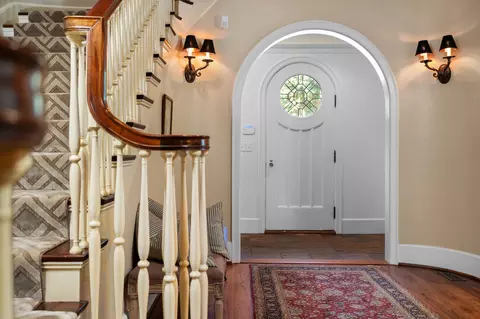 Entry Way - 100 Underdown Rd, Ann Arbor, MI 48105 photo 4 of 10
