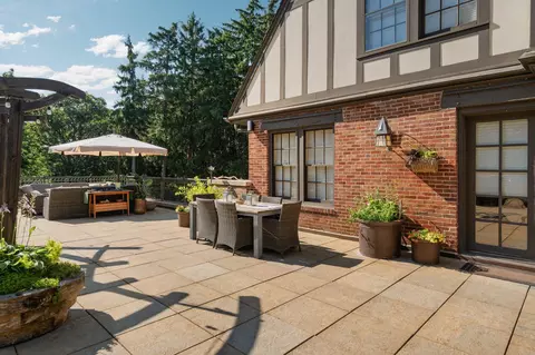 Exterior - 100 Underdown Rd, Ann Arbor, MI 48105 photo 8 of 21