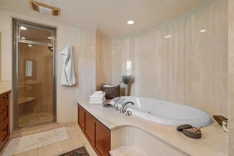 Bath - 100 Underdown Rd, Ann Arbor, MI 48105 photo 5 of 12