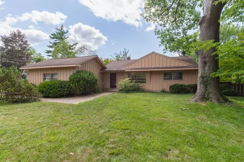801 River Acres Dr, Tecumseh, MI 49286