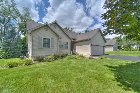 3504 Wakefield Ct, Spring Arbor, MI 49283