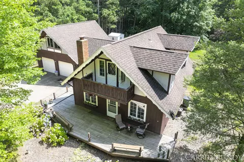 6945 W Shelby Rd, Shelby, MI 49455