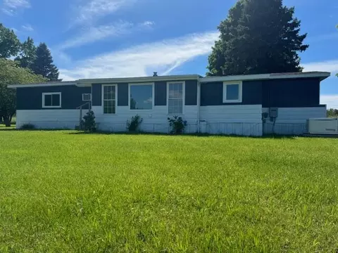 13063 Erdman Rd, Bear Lake, MI 49614
