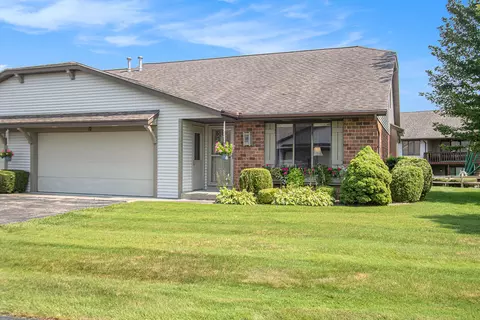 17 S Zeeland Pkwy, Zeeland, MI 49464