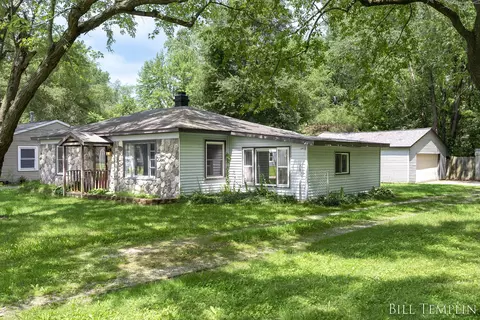 155 Wavell St SE, Grand Rapids, MI 49548