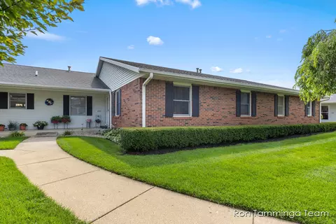 6758 N Wentward Ct #118, Hudsonville, MI 49426