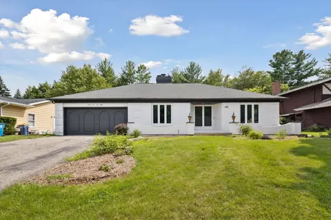 1628 Old Town Rd SE, Grand Rapids, MI 49508