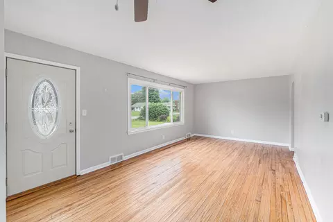 133 Third St, Concord, MI 49237 photo 3