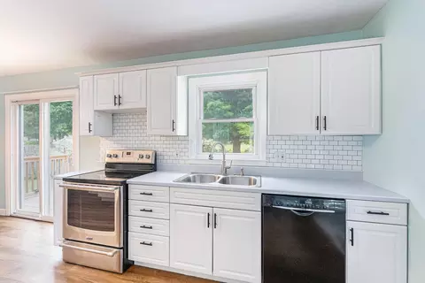 133 Third St, Concord, MI 49237 photo 6