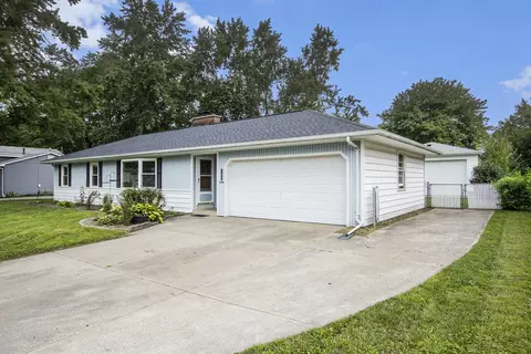 1804 Birchton Ave, Portage, MI 49024