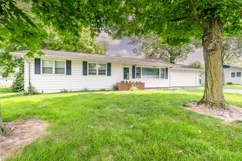 8741 George Ave, Berrien Springs, MI 49103