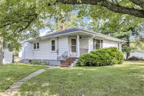 232 Hall St, Michigan Center, MI 49254