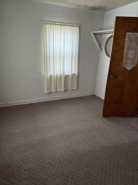 721 Caton Ave, Adrian, MI 49221 photo 7