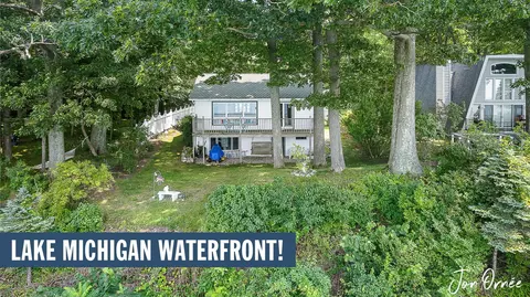 1422 Katherine St, Fennville, MI 49408