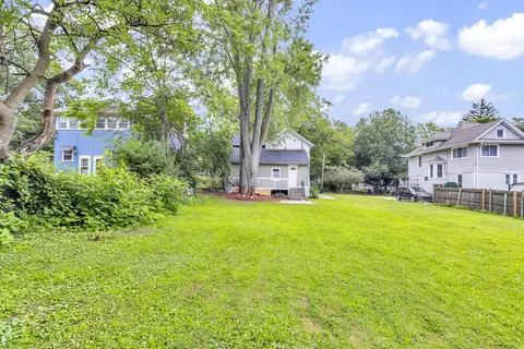 316 Fourth, Jackson, MI 49201 photo 3