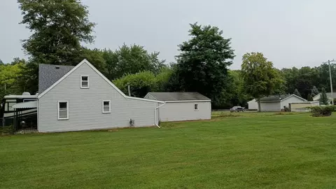 Exterior - 39495 Willis Rd, Belleville, MI 48111 photo 25 of 36