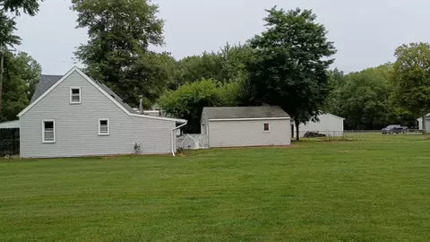 Exterior - 39495 Willis Rd, Belleville, MI 48111 photo 27 of 36