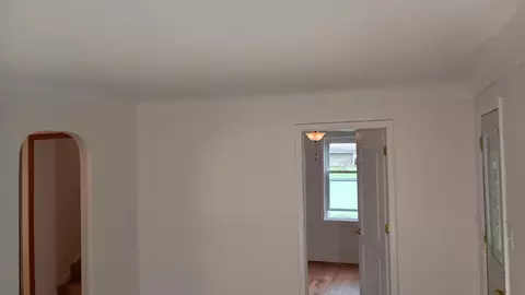 Entry Way - 39495 Willis Rd, Belleville, MI 48111 photo 6 of 8
