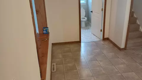 Entry Way - 39495 Willis Rd, Belleville, MI 48111 photo 5 of 8