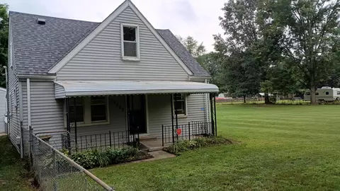 Exterior - 39495 Willis Rd, Belleville, MI 48111 photo 2 of 36