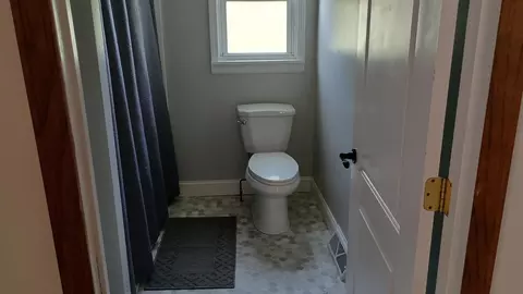 Bath - 39495 Willis Rd, Belleville, MI 48111 photo 5 of 5