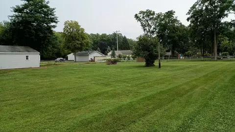 Exterior - 39495 Willis Rd, Belleville, MI 48111 photo 26 of 36