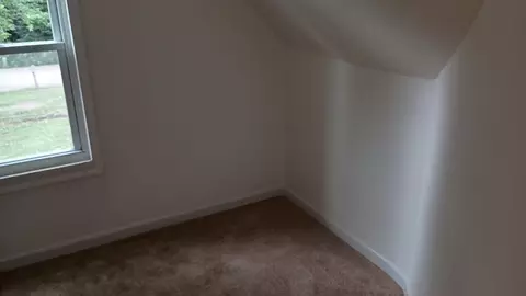 Bedroom - 39495 Willis Rd, Belleville, MI 48111 photo 12 of 14