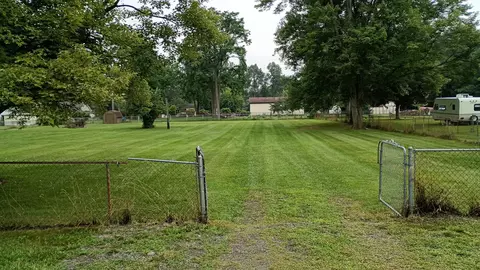 Exterior - 39495 Willis Rd, Belleville, MI 48111 photo 32 of 36