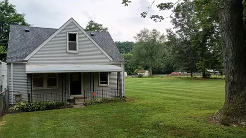 Exterior - 39495 Willis Rd, Belleville, MI 48111 photo 3 of 36