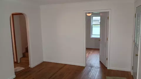 Living - 39495 Willis Rd, Belleville, MI 48111 photo 2 of 5