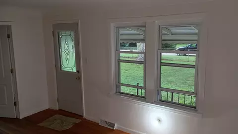 Entry Way - 39495 Willis Rd, Belleville, MI 48111 photo 7 of 8