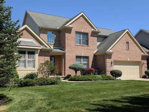 1041 Bicentennial Parkway Pkwy, Ann Arbor, MI 48108