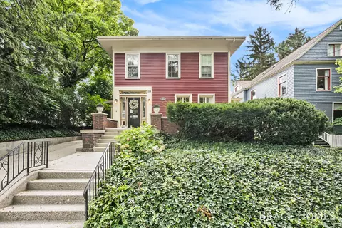18 Prospect Ave SE, Grand Rapids, MI 49503